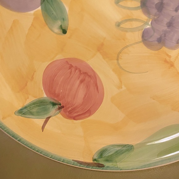 Frutta by CALECA, an Italian company. This is a chop plate of 11.25 inches round - Picture 7 of 16